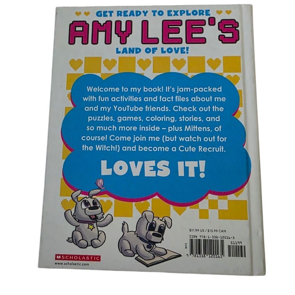 🦫 The Magical World Of Amy Lee Hardcover Book - Picture 3 of 4
